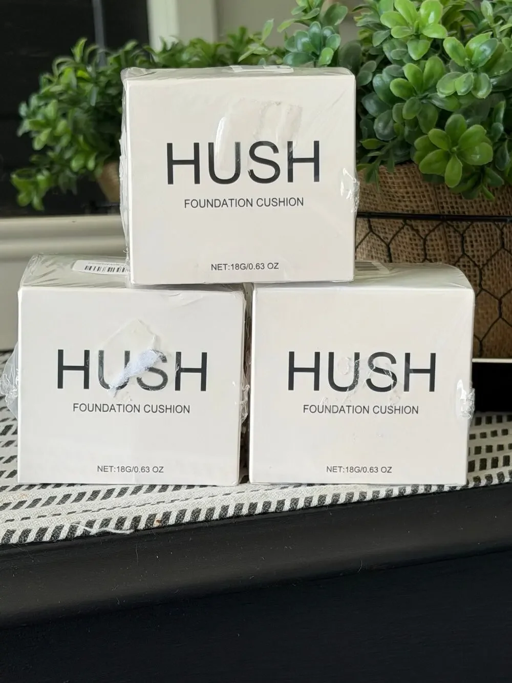 HUSH Foundation Cushion SPF 30 Neutral Light Medium 3 Pack NIB Sealed
